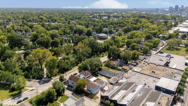 $475,000 | 1776 East Brookside Avenue, Indianapolis, IN 46201