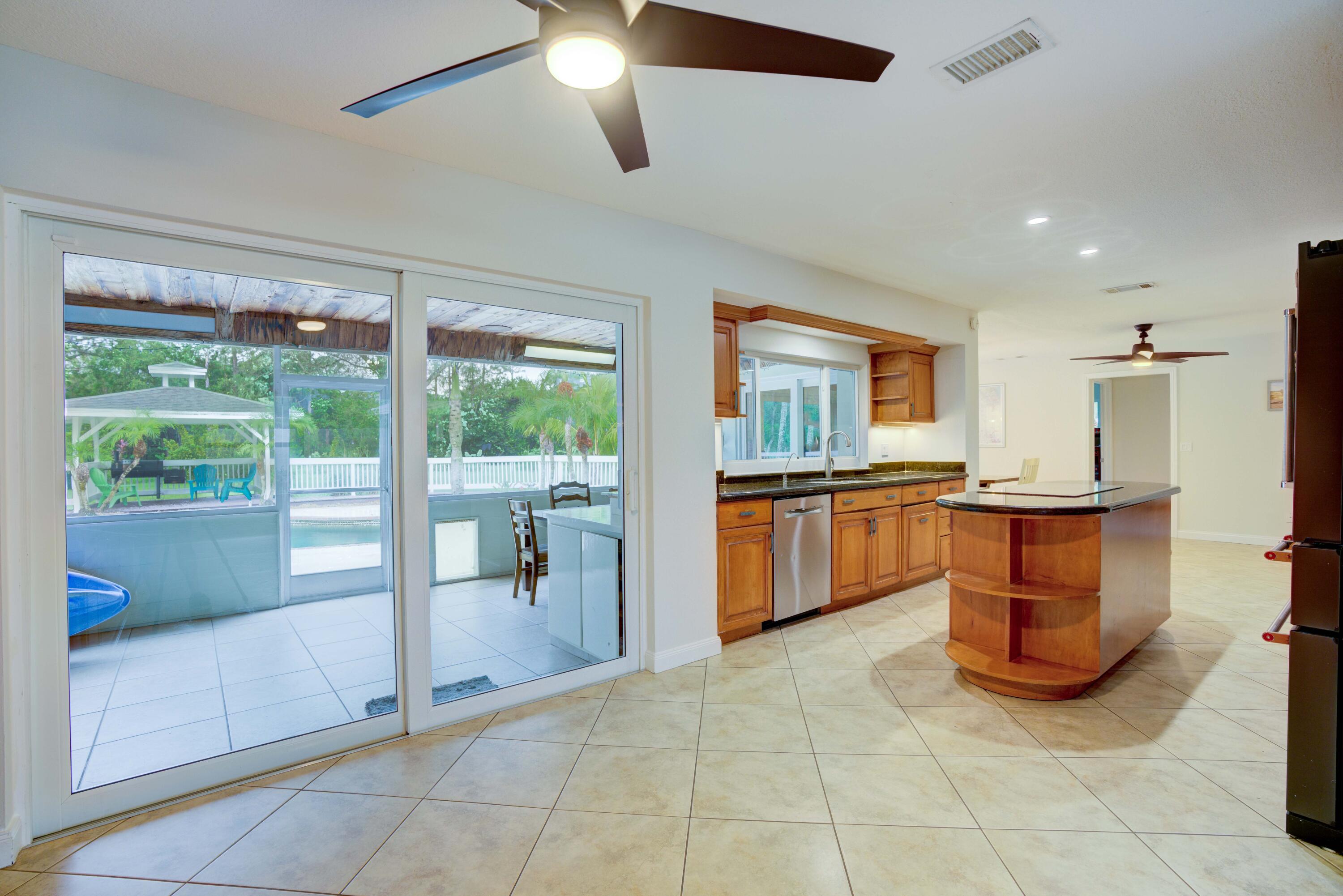 10046 175th Road North Jupiter, FL 33478 - Photo 16 of 66 31__mlp2225_6_7_8_9