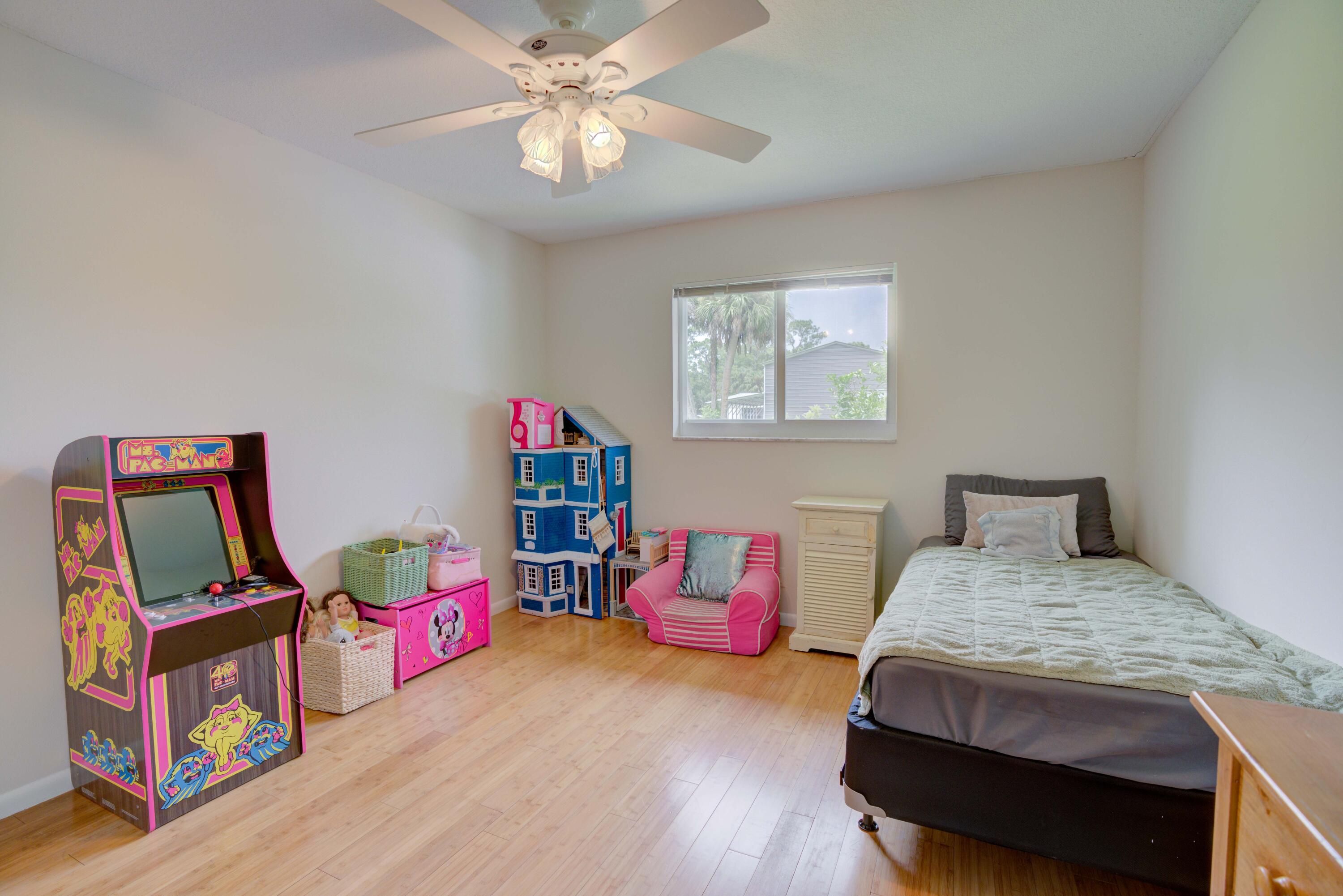 10046 175th Road North Jupiter, FL 33478 - Photo 35 of 66 11__mlp2085_6_7_8_9