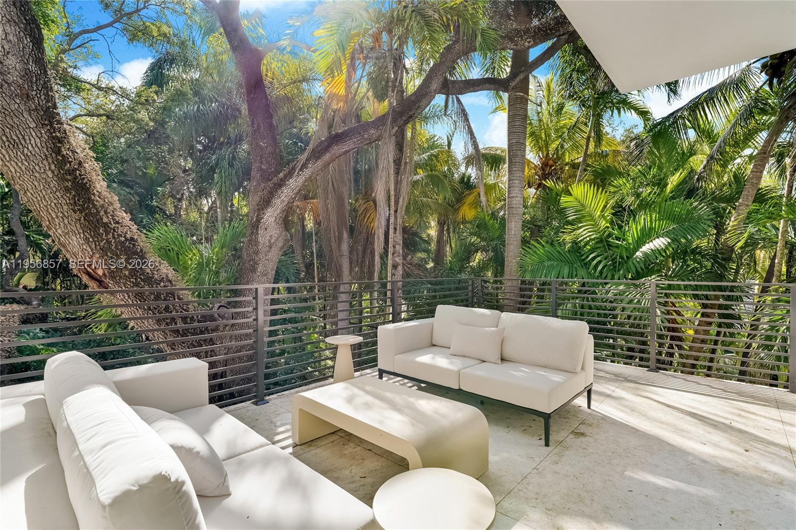 2805 Freeman Street Miami, FL 33133 - Photo 20 of 70