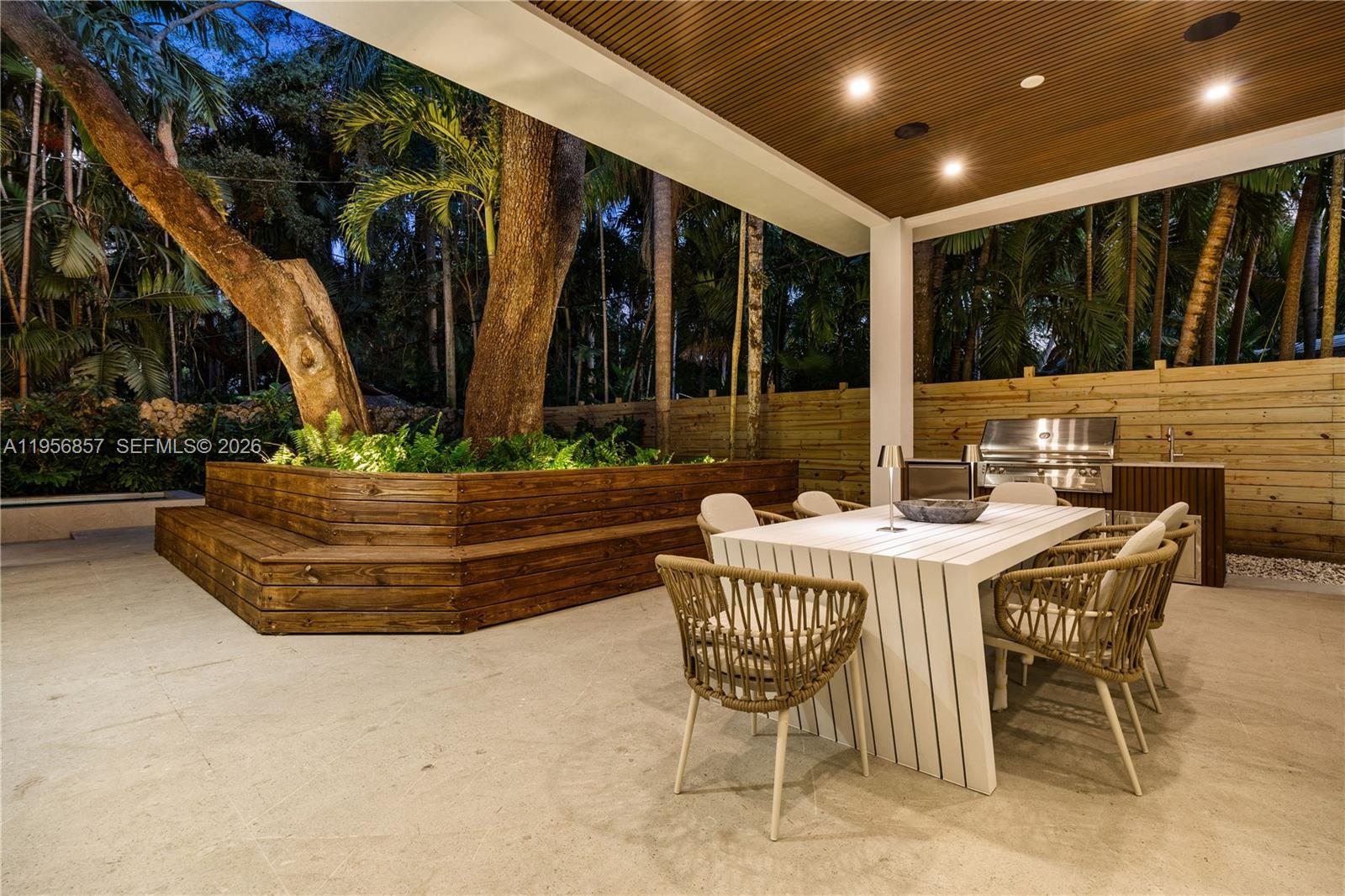 2805 Freeman Street Miami, FL 33133 - Photo 24 of 92