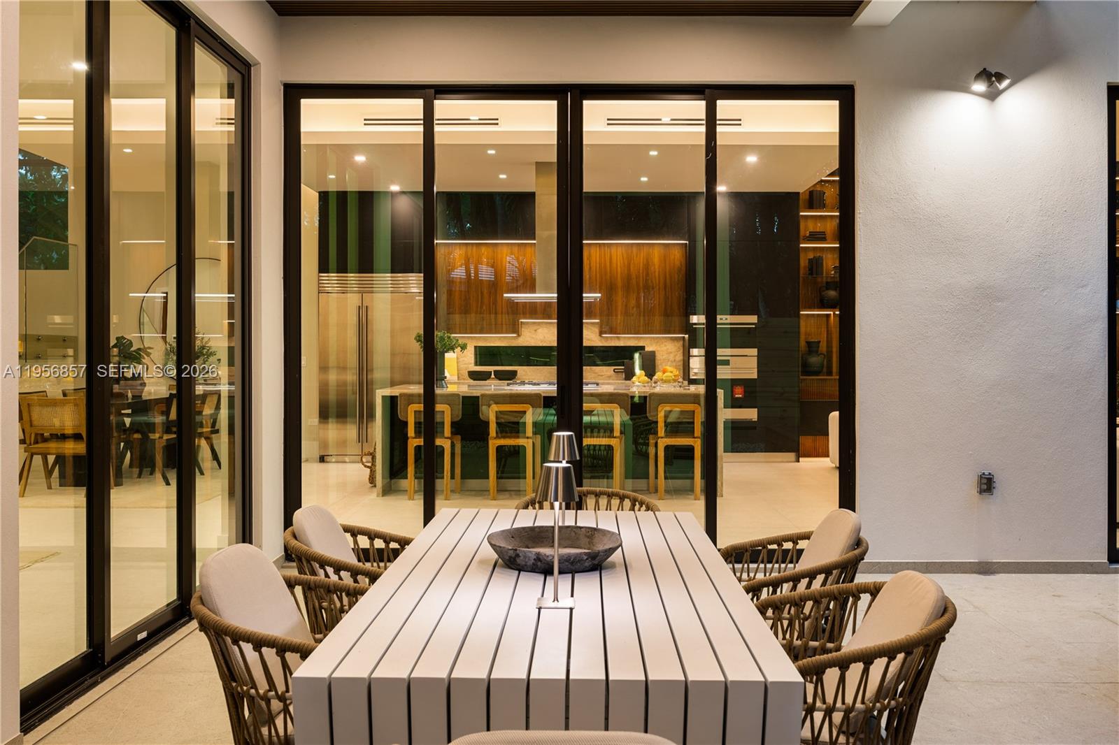 2805 Freeman Street Miami, FL 33133 - Photo 25 of 92