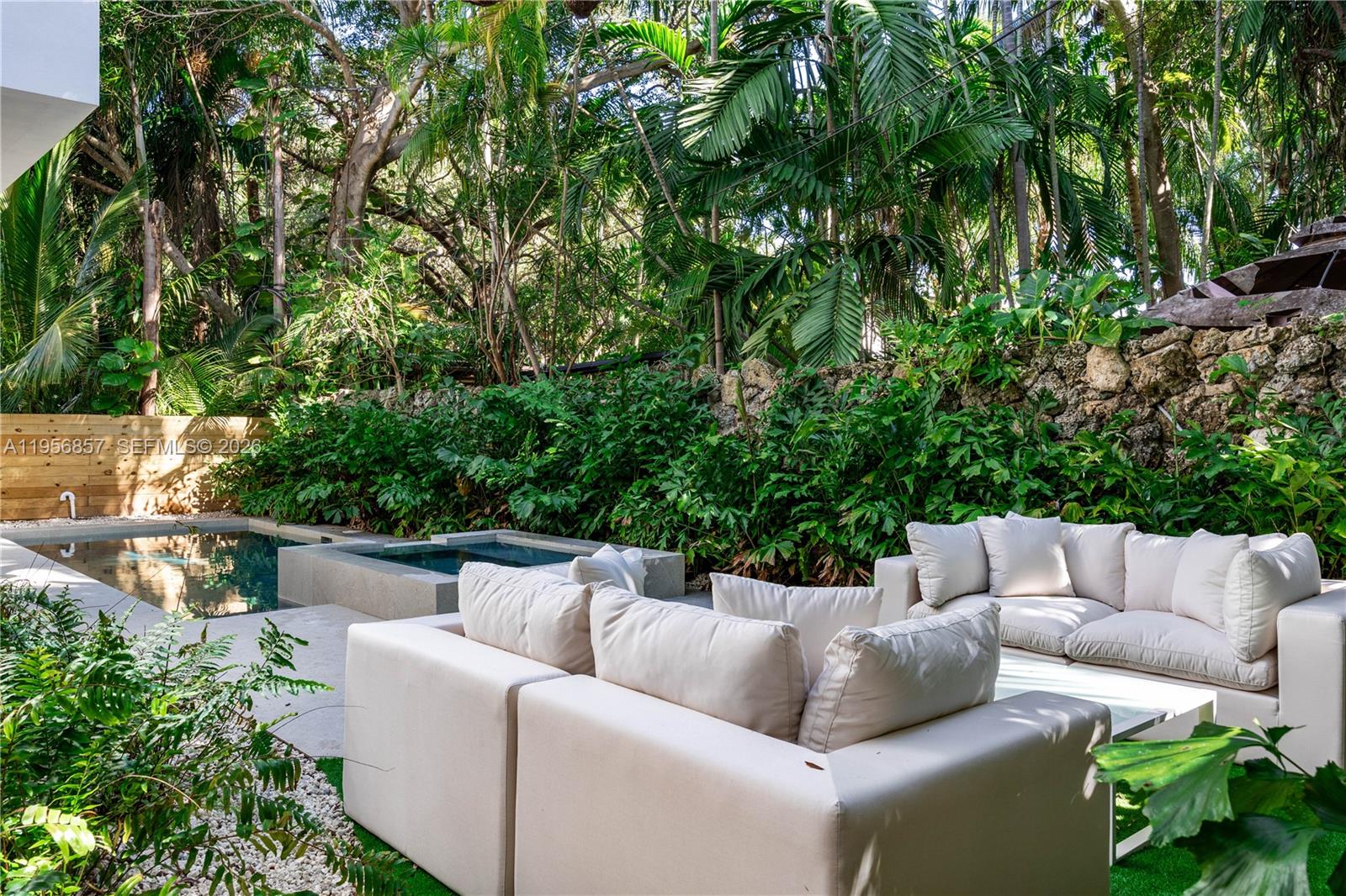 2805 Freeman Street Miami, FL 33133 - Photo 47 of 70