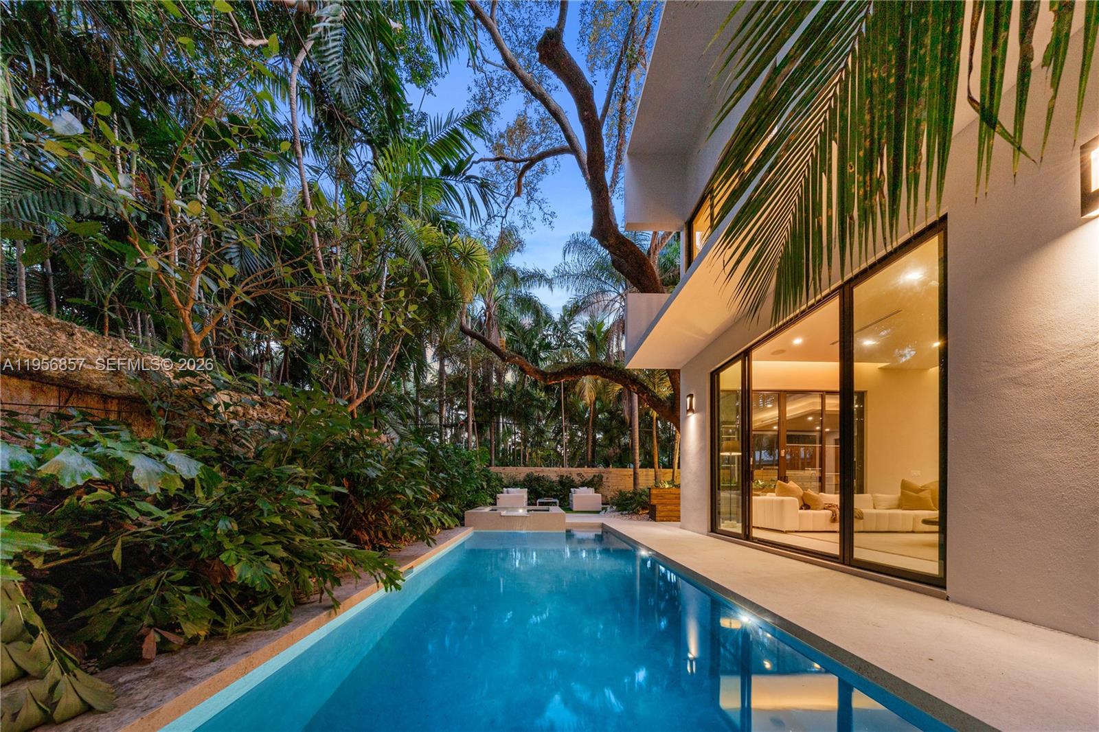 2805 Freeman Street Miami, FL 33133 - Photo 8 of 92