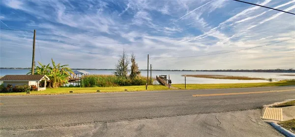 $92,000 | 150 Holiday Lane, Auburndale, FL 33823