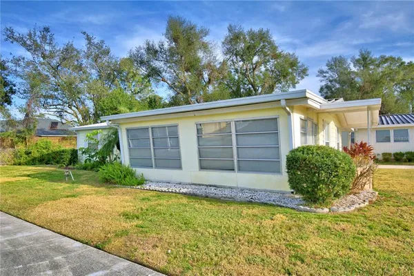 $92,000 | 150 Holiday Lane, Auburndale, FL 33823