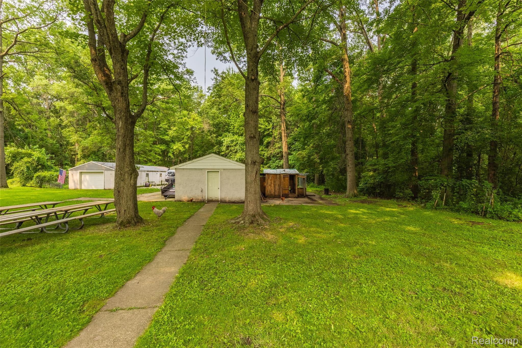 17904 Inkster Road Romulus, MI 48174 - Photo 25 of 31 17904 Inster-25.jpg