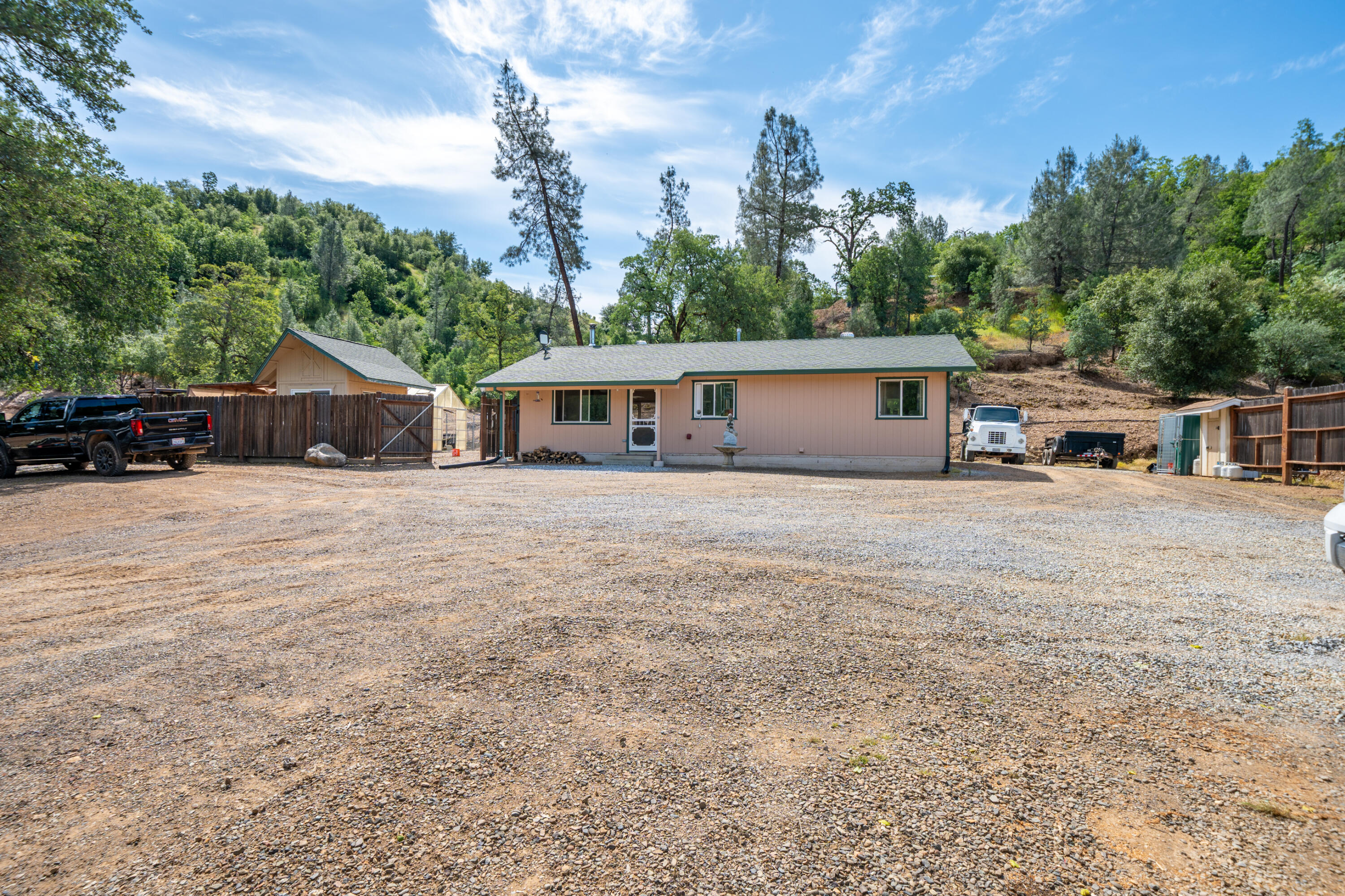 14493 Aloha Road Bella Vista, CA 96008 - Photo 2 of 117 14493 Aloha Rd-5
