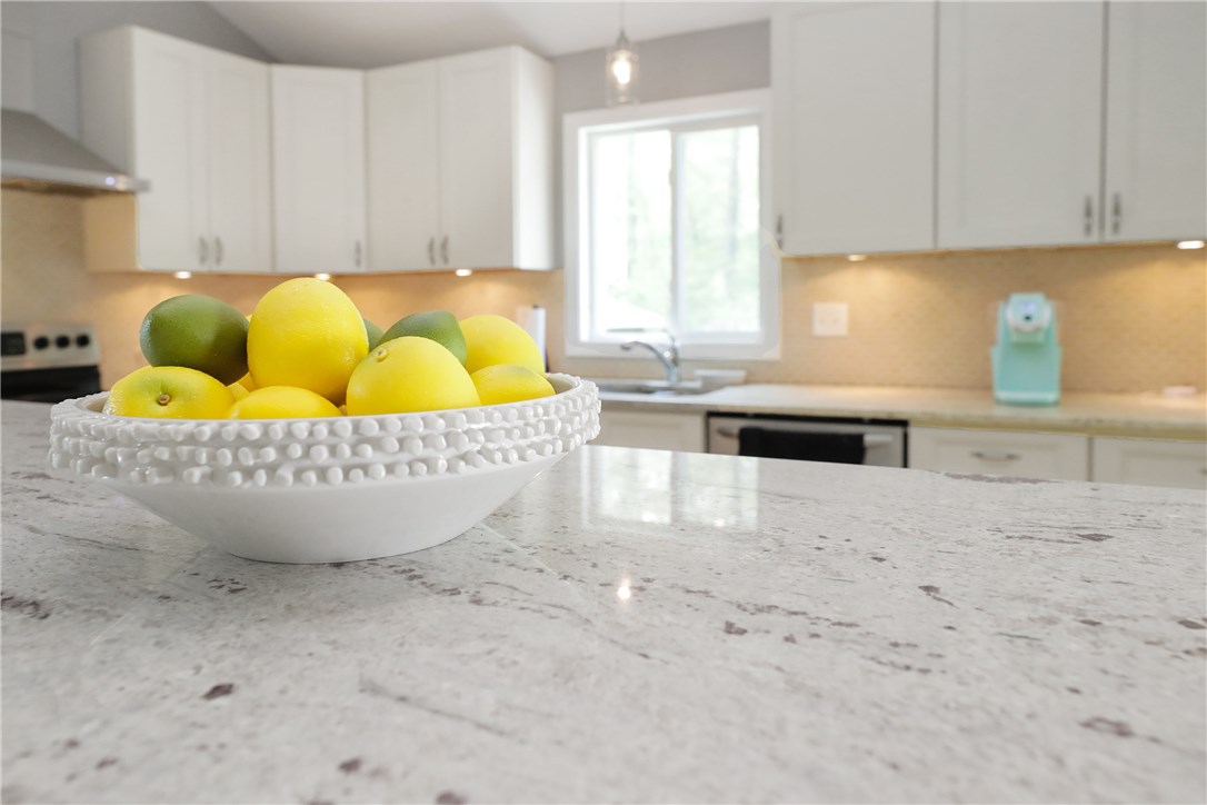 437 Snake Hill Road Glocester, RI 02857 - Photo 17 of 38