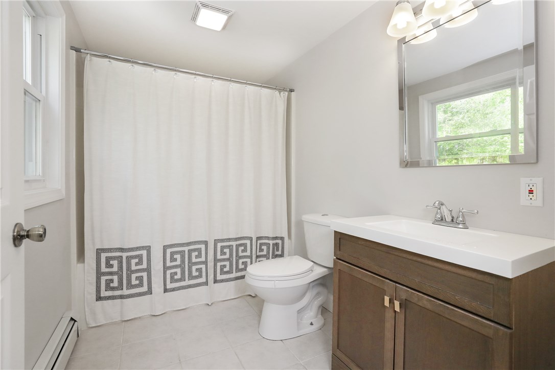 437 Snake Hill Road Glocester, RI 02857 - Photo 28 of 38