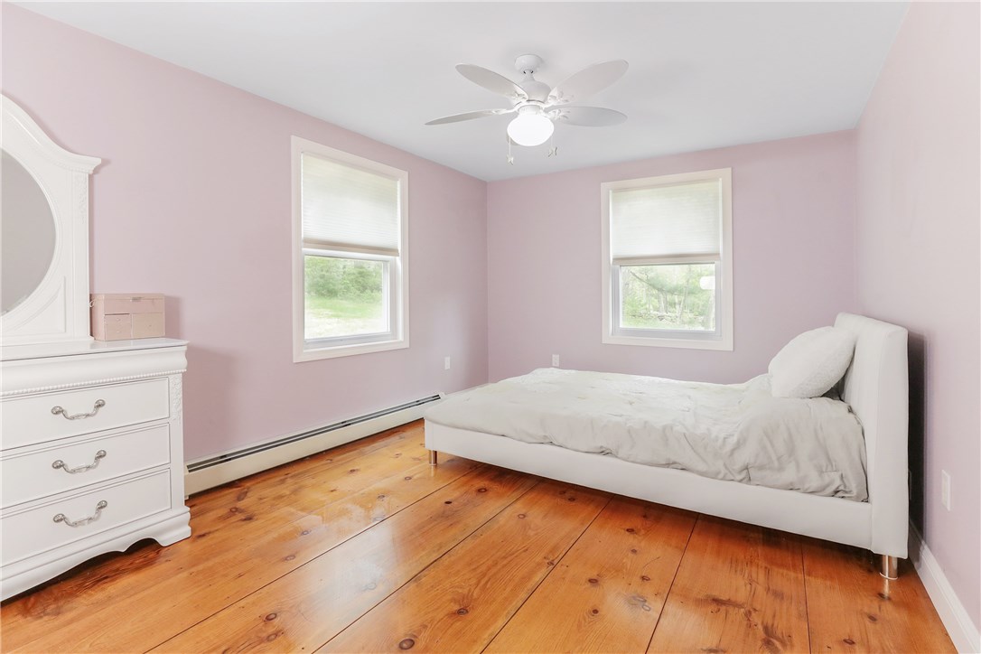 437 Snake Hill Road Glocester, RI 02857 - Photo 29 of 38