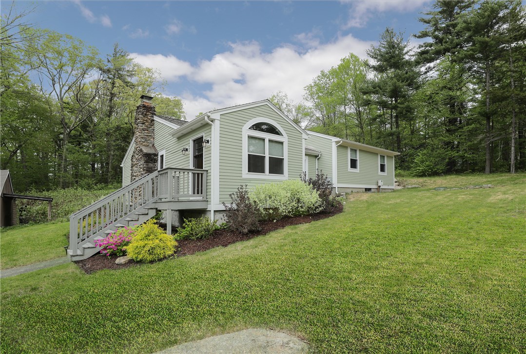 437 Snake Hill Road Glocester, RI 02857 - Photo 3 of 38