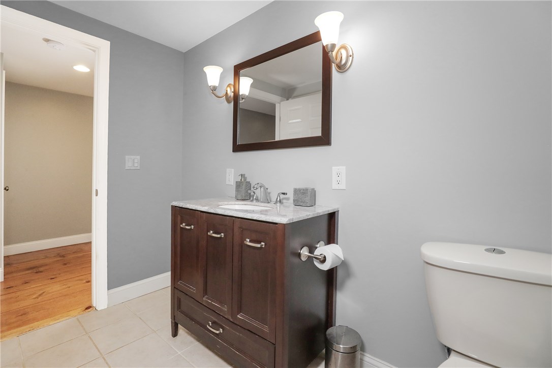 437 Snake Hill Road Glocester, RI 02857 - Photo 34 of 38