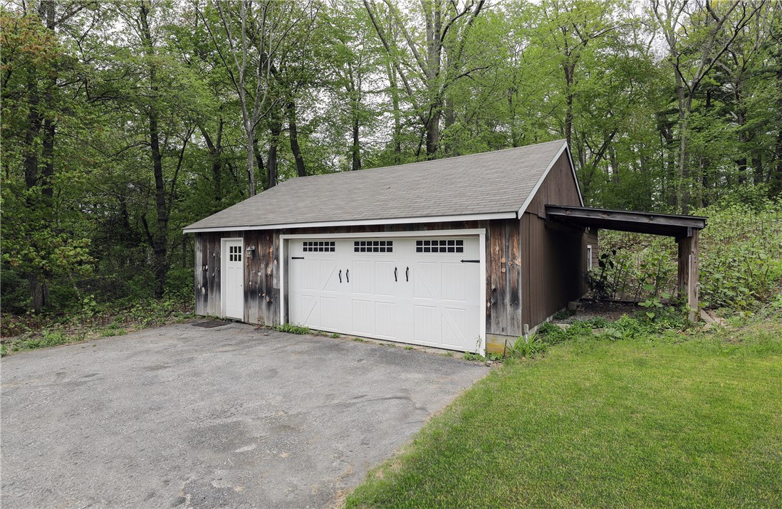 437 Snake Hill Road Glocester, RI 02857 - Photo 36 of 38