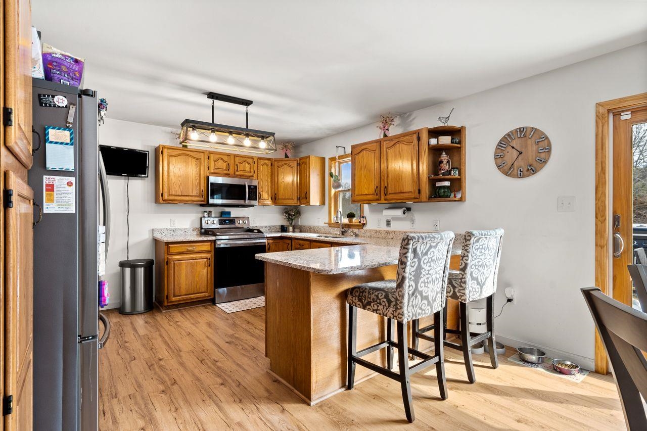 25 Byam Road New Boston, NH 03070 - Photo 5 of 40