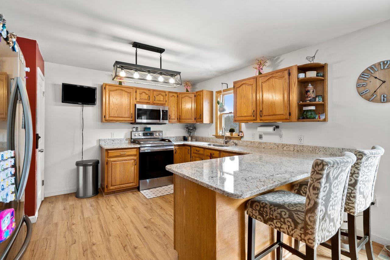 25 Byam Road New Boston, NH 03070 - Photo 6 of 40