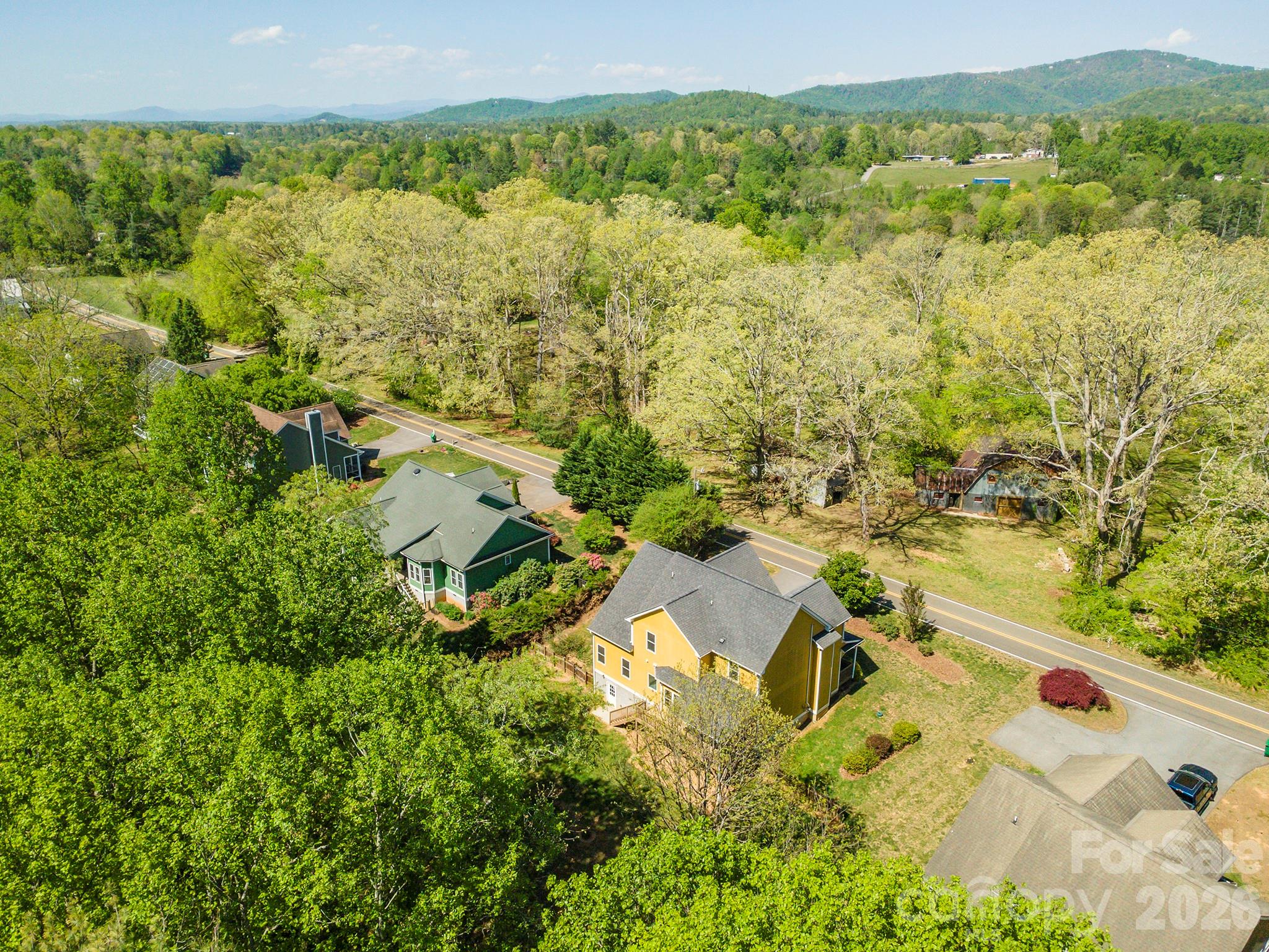 75 Noble Road Fairview, NC 28730 - Photo 5 of 48