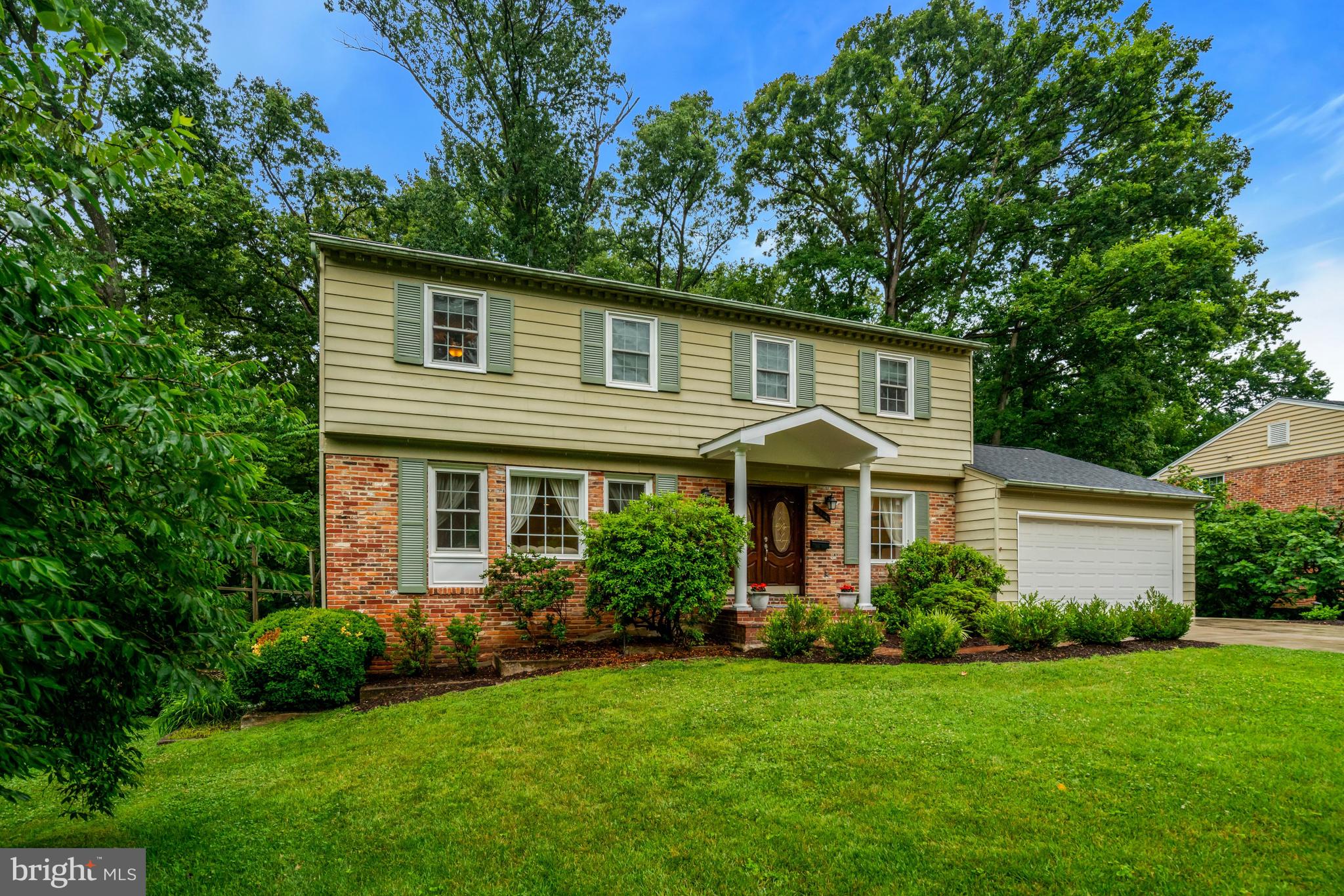 8304 Five Gates Road Annandale, VA 22003 - Photo 5 of 91