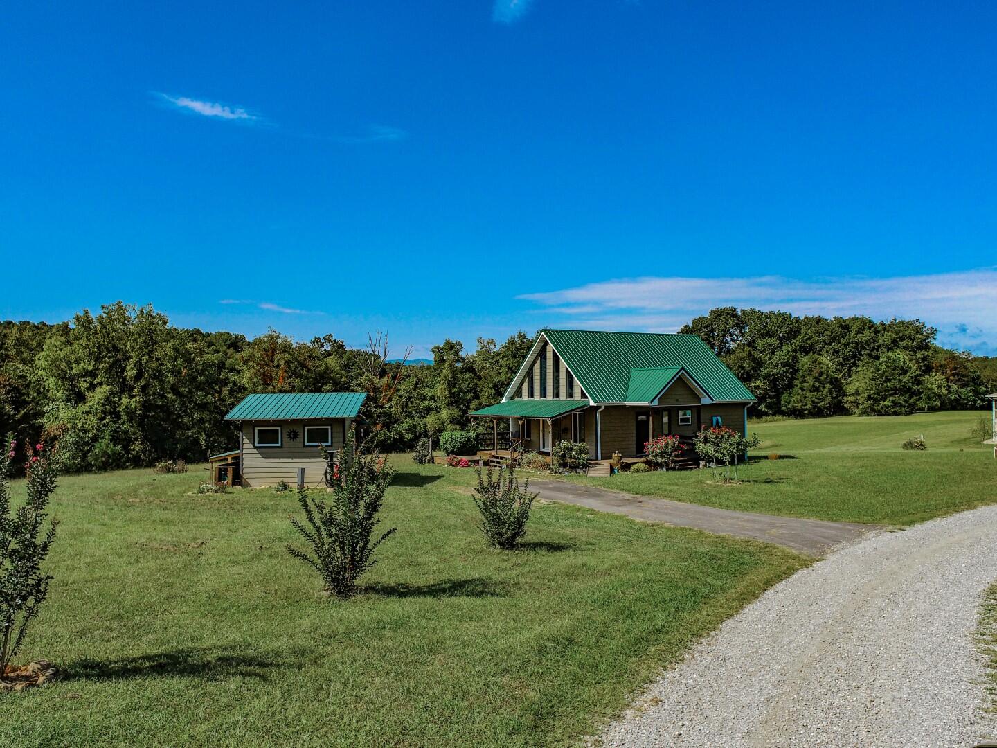 115 Whisper Mist Road Del Rio, TN 37727 - Photo 10 of 36 9