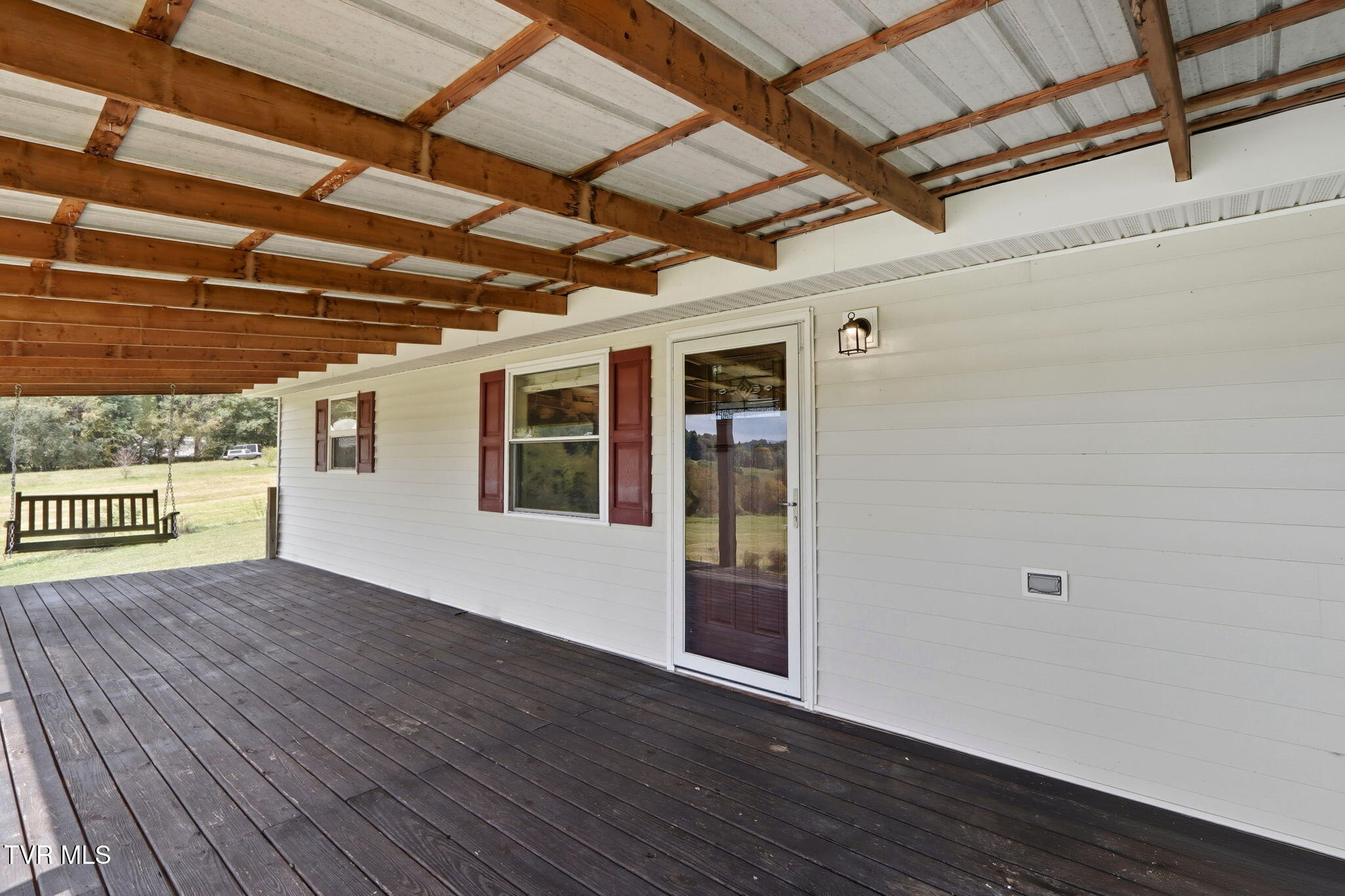 1331 Pine Orchard Road Butler, TN 37640 - Photo 17 of 46 19-web-or-mls-_MG_3428