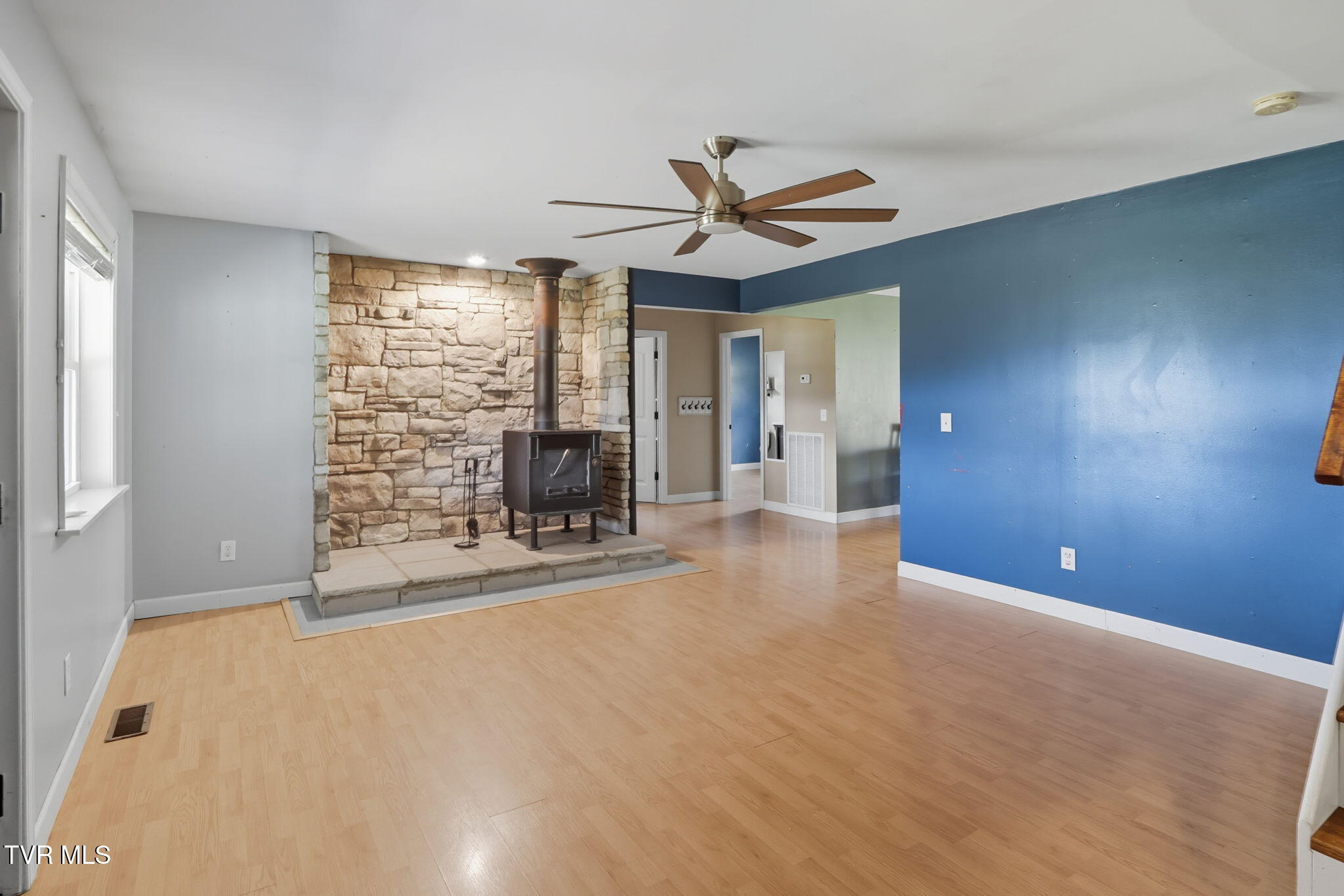 1331 Pine Orchard Road Butler, TN 37640 - Photo 19 of 46 20-web-or-mls-_MG_3441