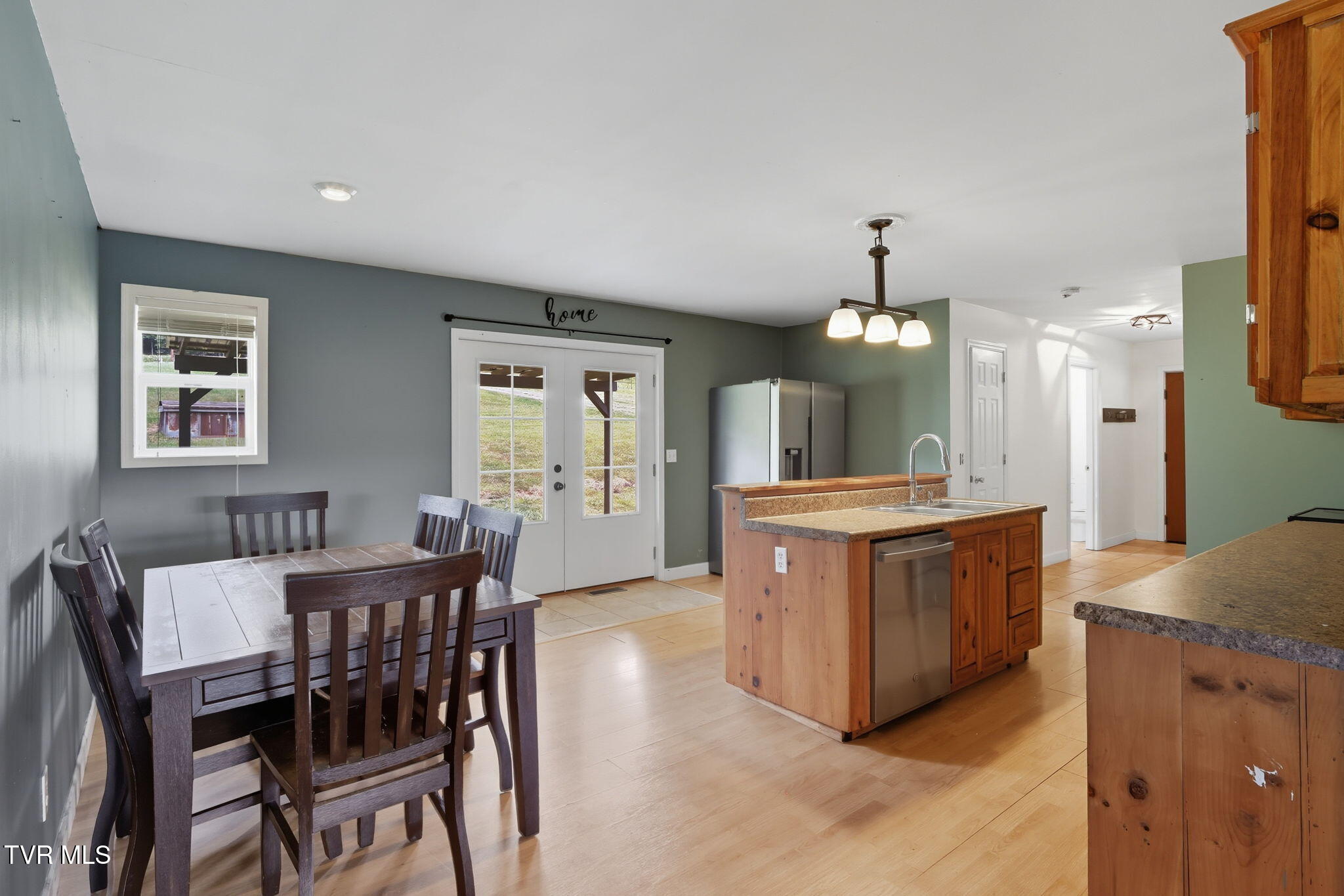 1331 Pine Orchard Road Butler, TN 37640 - Photo 34 of 46 36-web-or-mls-_MG_3525