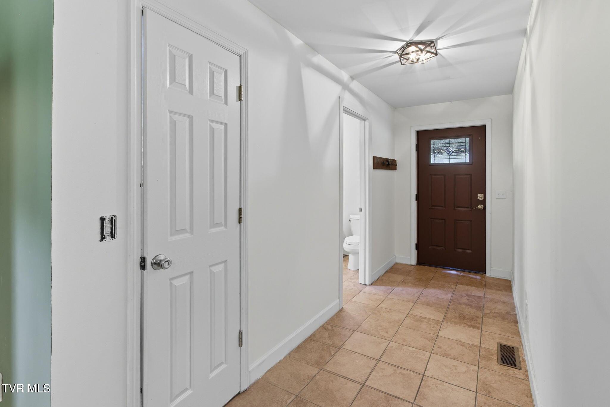 1331 Pine Orchard Road Butler, TN 37640 - Photo 37 of 46 39-web-or-mls-_MG_3555