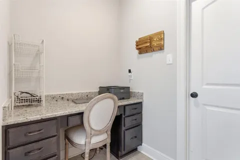 $300,000 | 750 Lionel Lane, Lake Charles, LA 70605