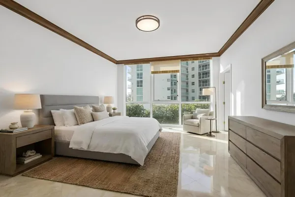 $1,950,000 | 1063 Hillsboro Mile, Unit 301, Pompano Beach, FL 33062