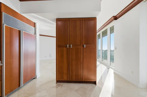 $1,950,000 | 1063 Hillsboro Mile, Unit 301, Pompano Beach, FL 33062