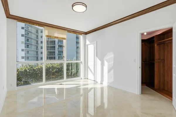 $1,950,000 | 1063 Hillsboro Mile, Unit 301, Pompano Beach, FL 33062