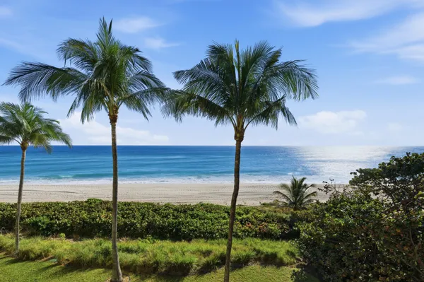 $1,950,000 | 1063 Hillsboro Mile, Unit 301, Pompano Beach, FL 33062