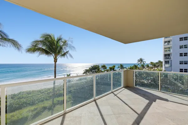 $1,950,000 | 1063 Hillsboro Mile, Unit 301, Pompano Beach, FL 33062