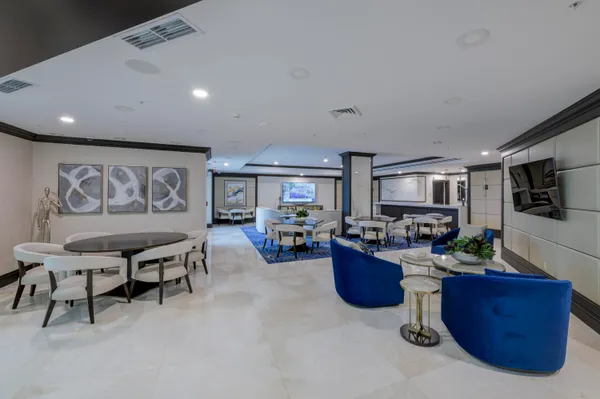 $1,950,000 | 1063 Hillsboro Mile, Unit 301, Pompano Beach, FL 33062