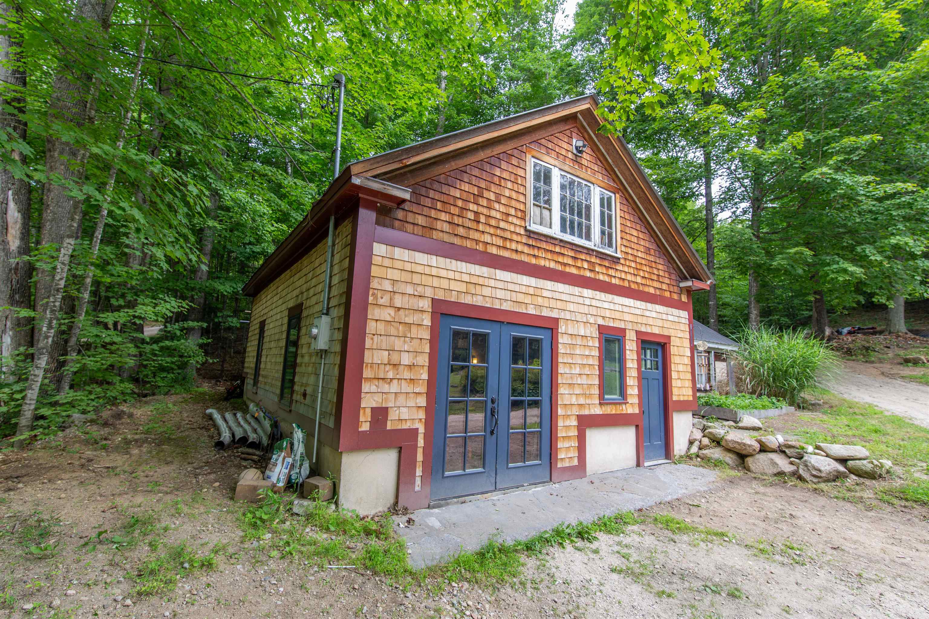 314 Old Mail Road Tamworth, NH 03886 - Photo 11 of 52