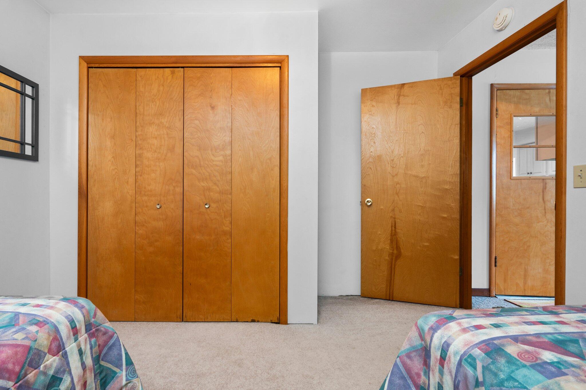 11340 Kings Point Road Alanson, MI 49706 - Photo 37 of 72 Gallery Image 37