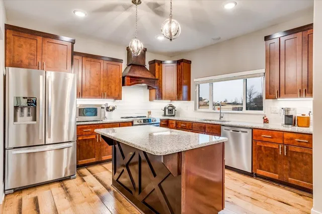 $415,000 | 6617 East Central Park Avenue, Bel Aire, KS 67226