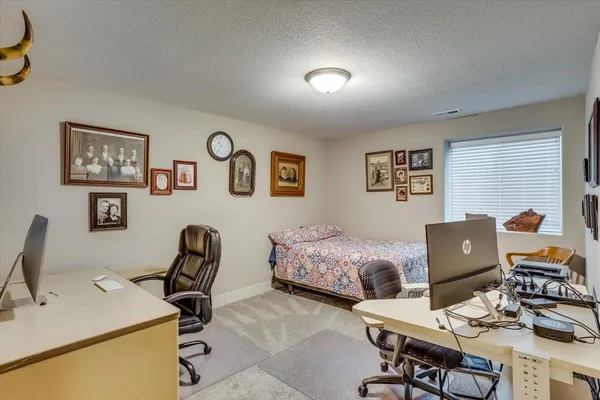 $415,000 | 6617 East Central Park Avenue, Bel Aire, KS 67226