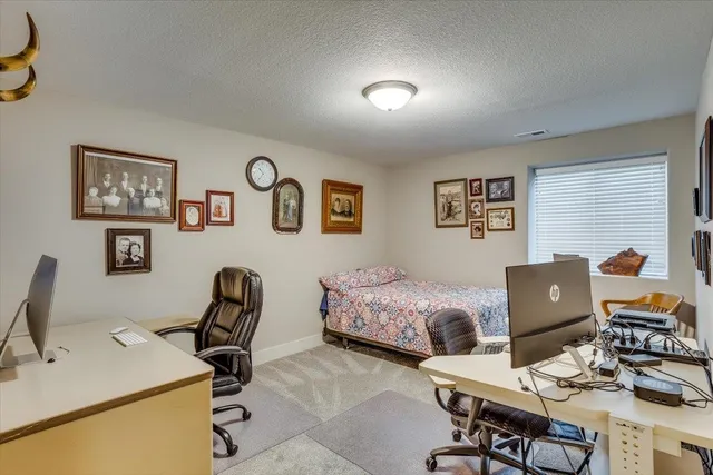 $415,000 | 6617 East Central Park Avenue, Bel Aire, KS 67226