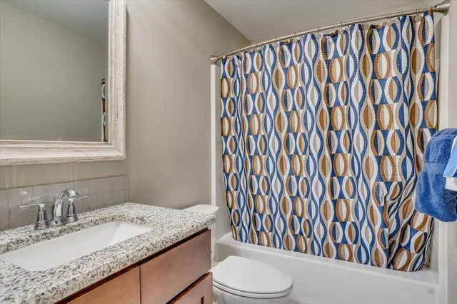 $415,000 | 6617 East Central Park Avenue, Bel Aire, KS 67226