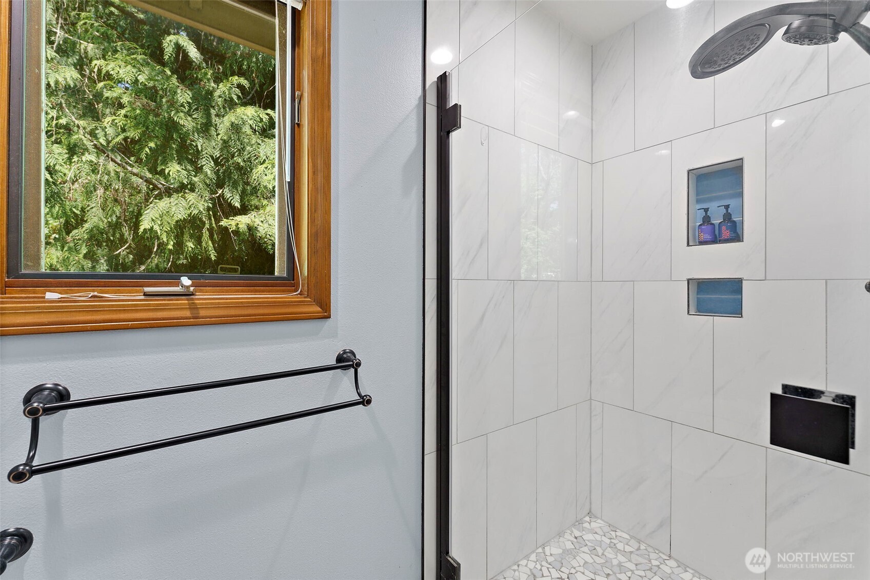 22200 Sweeney Road Southeast Maple Valley, WA 98038 - Photo 20 of 39