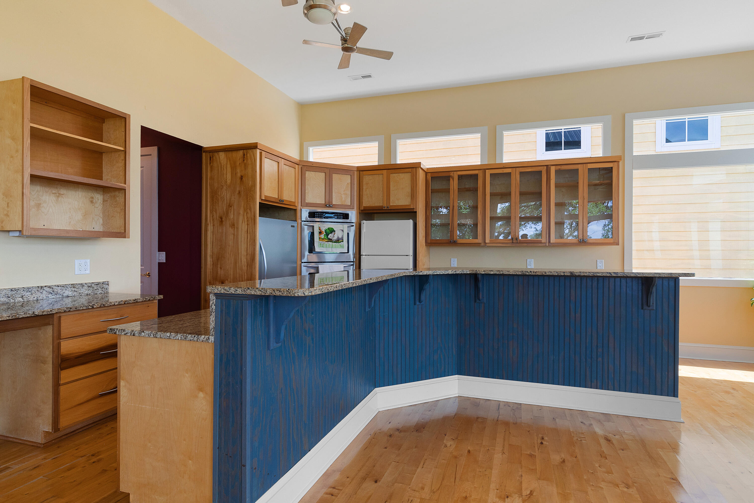 1664 Teal Marsh Road Charleston, SC 29412 - Photo 13 of 52 Kitchen