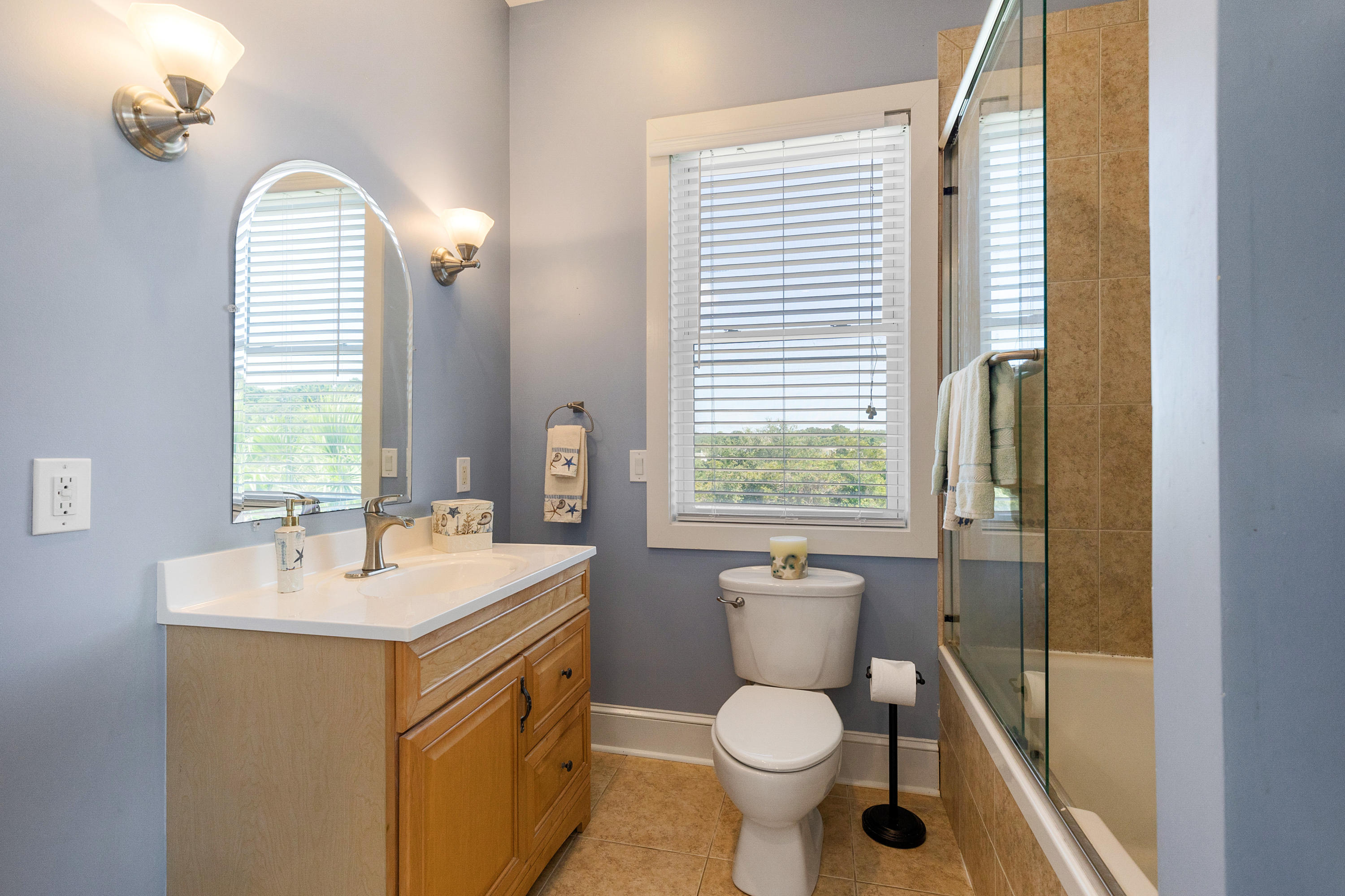 1664 Teal Marsh Road Charleston, SC 29412 - Photo 24 of 52 En Suite Guest Bath
