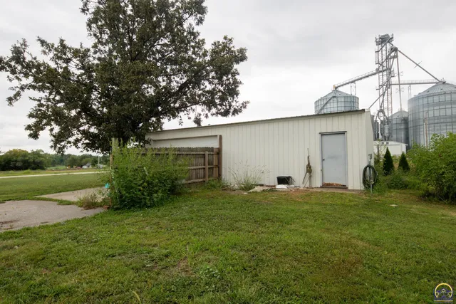 $260,000 | 113 Osage Street, Reading, KS 66868