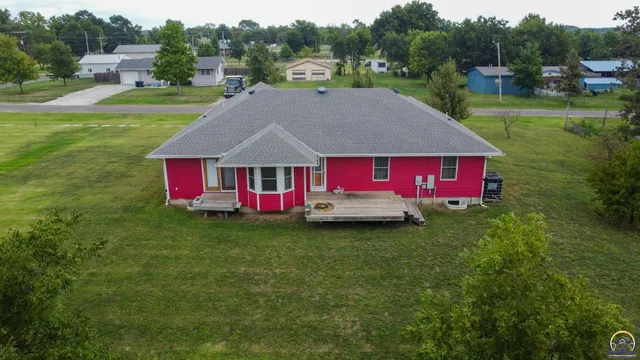 $260,000 | 113 Osage Street, Reading, KS 66868