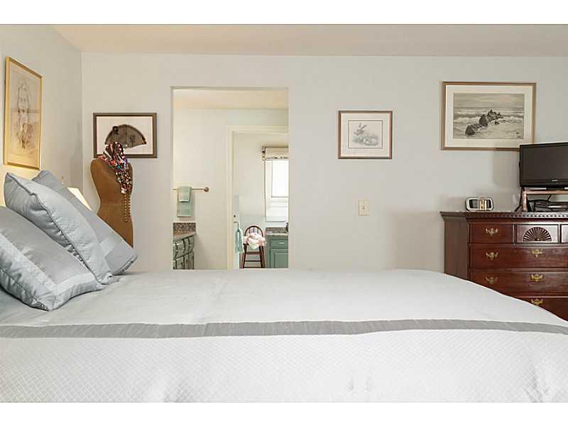 29 Blueberry Cove Road, Unit 29 Yarmouth, ME 04096 - Photo 18 of 33 Master Bedroom.