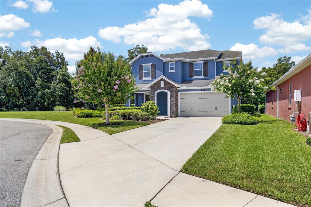 3506 Wicket Field Road Lutz, FL 33548 - Photo 2 of 31