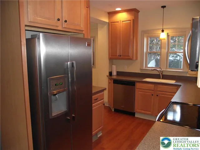 $2,900 | 8115 Main Street, Fogelsville, PA 18051