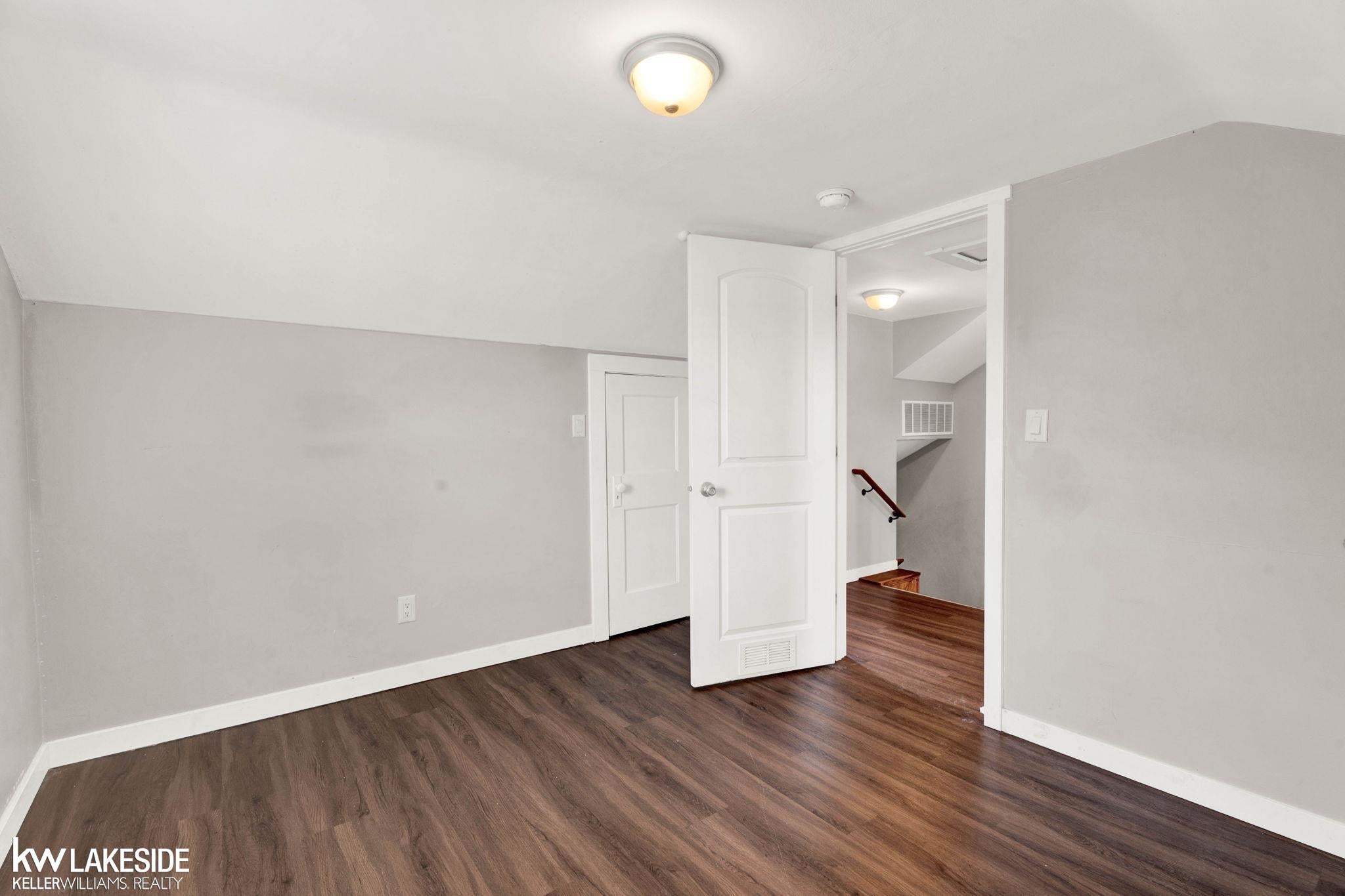 42040 Ryan Road Sterling Heights, MI 48314 - Photo 21 of 42 Gallery Image 21