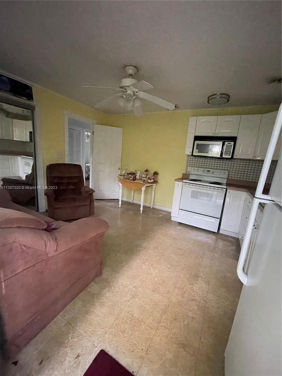 5496 3rd Road Lake Worth, FL 33467 - Photo 40 of 58 Gallery Image 40